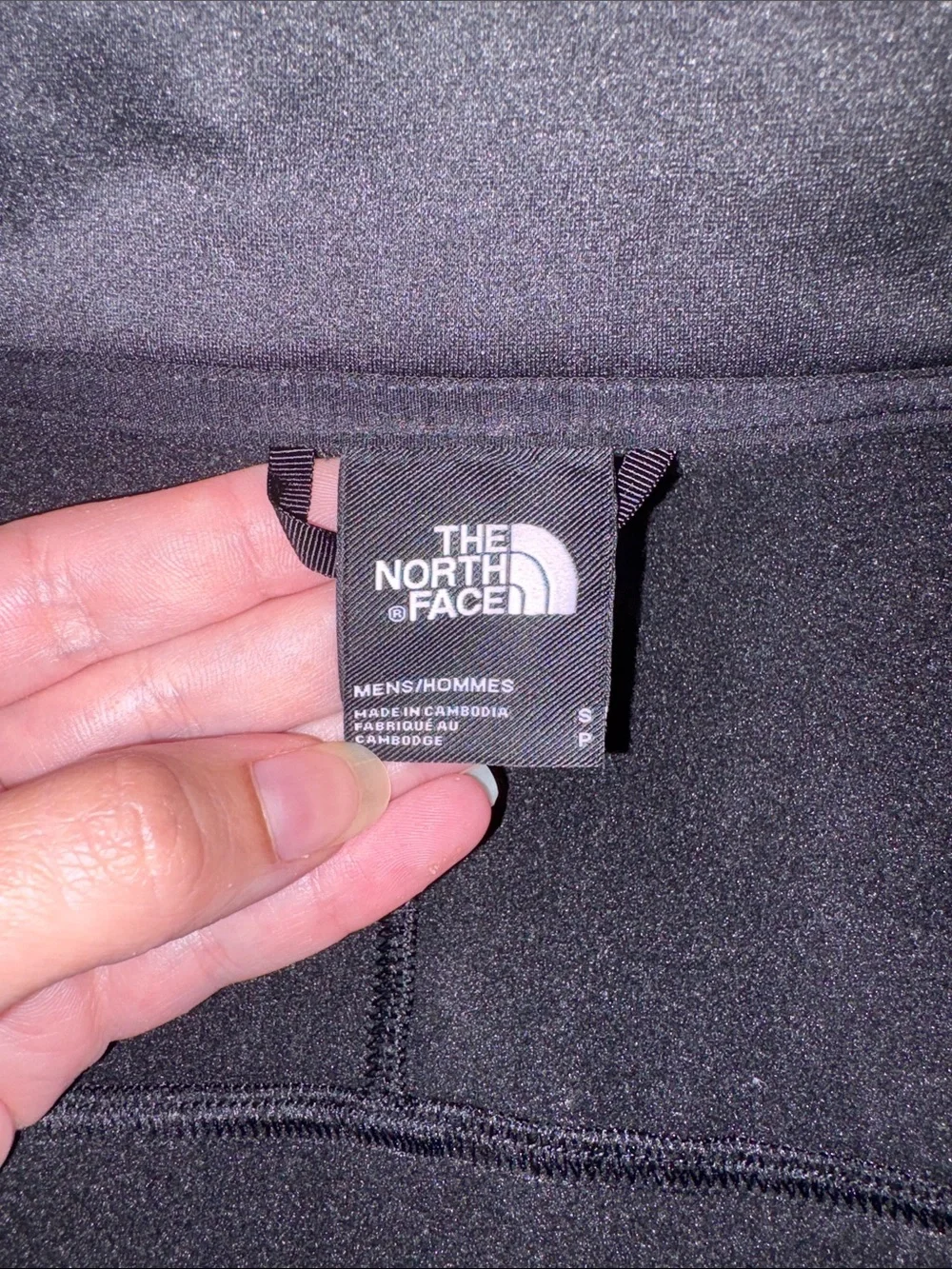The North Face Men’s Black Lightweight Zip Jacket